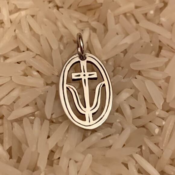 Retired James Avery Cross Flower Charm - Picture 2 of 4